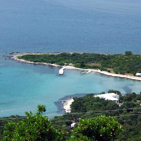 Studio 6852i Sućuraj